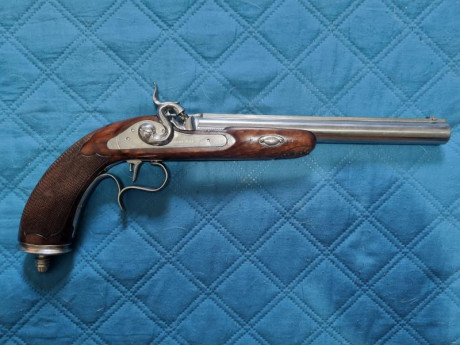 Hola, vendo pistola ROCHATE A PARIS DE ARSA calibre 45, se puede ver y probar en el Puerto de Santa Maria 01