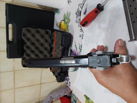 Se vende esta magnifica pistola de la marca americana STI,pistola en magnifico estado,usada para precision 01