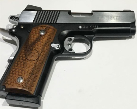 SPS modelo Amigo, calibre 45 ACP buen estado un cargador GIADA en F, ##### con extras entrega en mano 01