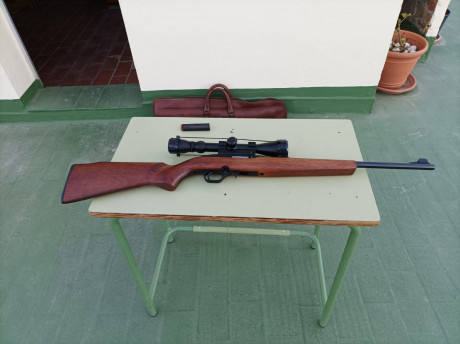Pongo a la venta el rifle de una amigo , Marca CBC cal 22 con visor GAMO 3-9 x 40 , sin uso , no mas de 01