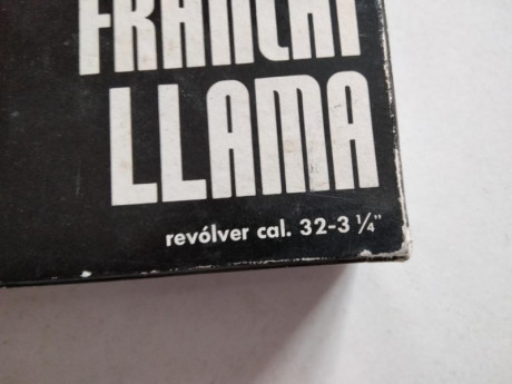 Hola , 
voy a poner varias cajas de mi coleccion a la venta 

la primera de Astra Constable , en corcho 41