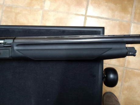 Se vende Benelli 121 con cañón Saint Etienne de 70 cm, ánima 18.3 con choke fijo de **. Culata y guardamanos 00