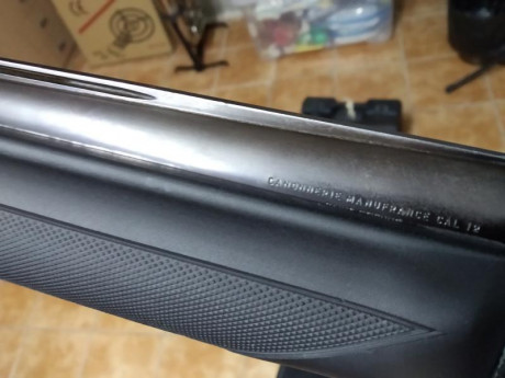 Se vende Benelli 121 con cañón Saint Etienne de 70 cm, ánima 18.3 con choke fijo de **. Culata y guardamanos 21