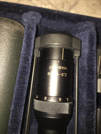 Se vende Blaser r93, con 2 cañones con magnaport 7mm y 375hh. 2 visores swarovski Z6i y habith, 2 monturas 00