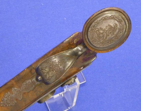 Voy a colocar unas fotos de un arma larga alemana de llave de mecha del siglo XVI. 161