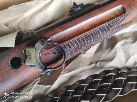 Todo un clásico, el arma está dotada de bases Suhler y alza de librillo. Fabricado en 1959, utilizado 10