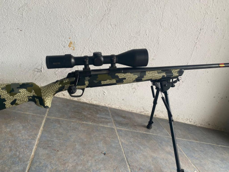 Rifle Browning x-bolt en calibre 270 wsm con culata sintética kuiu en perfecto estado con visor avistar 10