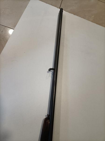 En extraordinario buen estado,muy poco uso. Cañones de 70,5 cm y cuatro ckokes en ambos cañones.Peso poco 30