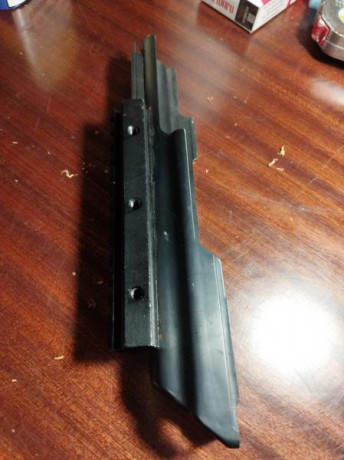Vendo teja intercambiables para rifle semiautomático molot llevá incorporado base Weber para visor
Sólo 00