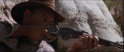 Compañeros,

En vista de las ganas de algunos (Elcafe, Wilcow, Vrakk, etc) por adivinar armas de películas 60
