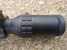 En venta visor como nuevo. Usado en pocas tiradas de HFT, montado en carabina ANSCHUTZ PCP.
Es un 4-16/50 41