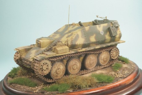 Abro este hilo ya que no puedo trasladar el de maquetas en conversación general, y porque pretendía dar 140