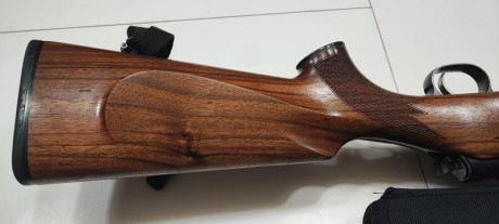 Vendo excepcional rifle Mauser M03, en 7mm Remington Magnum, maderas nobles, todo en perfecto estado, 21