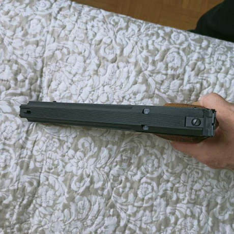Vendo gamo compact cacha para diestros, en muy buen estado estético y de funcionamiento. Lleva  maletín 00