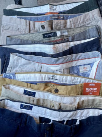 10 o 12 pantalones Dockers-Calvin Klein-Ralph Lauren - Thomas Burberry . TODOS  Talla 38 USA ( 48 EU ) 00