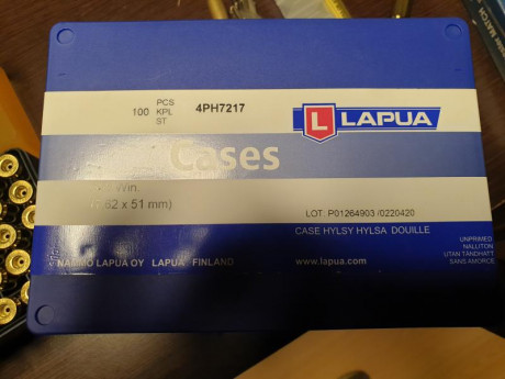 caja de vainas lapua 308 sin usar, venian 101 en la caja.
95e 01