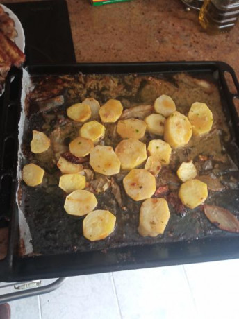 Hoy para comer acelgas hervidas y chuletón de vaca gallega vieja con seis semanas de maduración en cámara 31