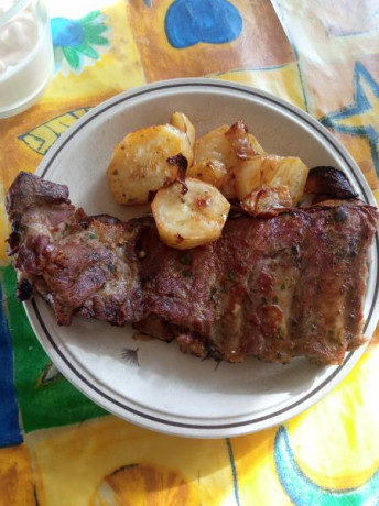 Hoy para comer acelgas hervidas y chuletón de vaca gallega vieja con seis semanas de maduración en cámara 41