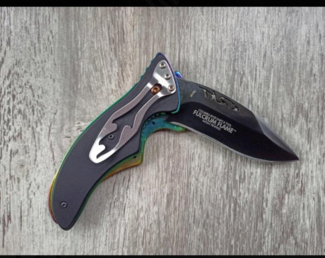 CRKT FULCRUM FLAME Usa, modelo alta gama ya descatalogado y muy raro, con apertura patentada  una verdadera 00