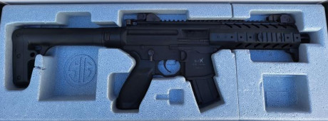  VENDIDO  subfusil Sig Sauer MPX calibre 4.5 mm (.177"). Funcionamiento con botellas de CO2 de 88 01