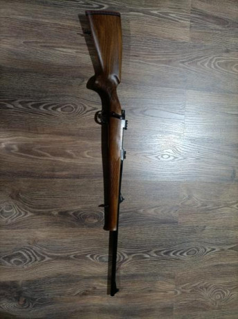 Vendo rifle Sabatti Rover 870 Bavarian en calibre 9,3x62 modelo con acabado de lujo y grabados. Con bases 00