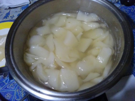Hoy para comer acelgas hervidas y chuletón de vaca gallega vieja con seis semanas de maduración en cámara 52