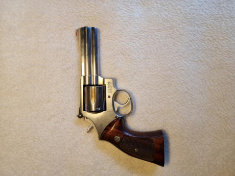 Vendo varias armas, todas guiadas en F - Mallorca
(Revolver y Luger vendidos!)
‐--------

----------
Smith 92