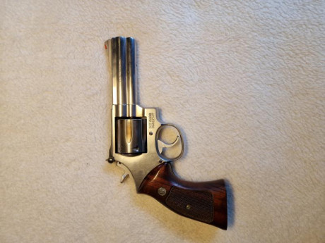 Vendo varias armas, todas guiadas en F - Mallorca
(Revolver y Luger vendidos!)
‐--------

----------
Smith 92
