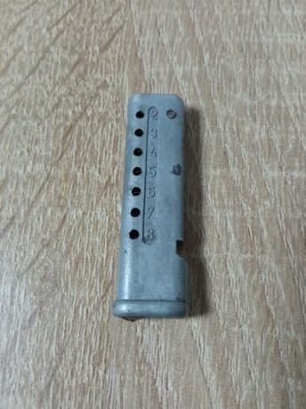 Hola;

Para cambio de proyecto, se vende cargador de bolitas de 4,4mm para carabinas de repetición Haenel.
Válido 00