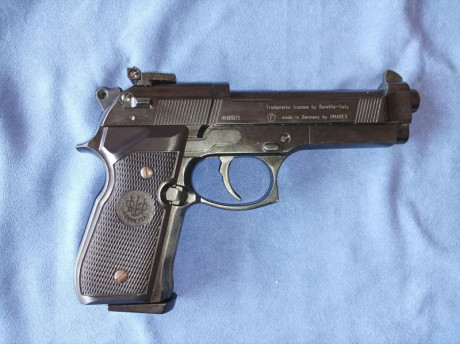 Vendo pistola de CO2 Beretta M92 FS del fabricante alemán Umarex.
Esta pistola es una replica original 00