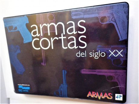 Hola a todos:

Vendo este libro-archivo en estado nuevo, con  96 fichas  plastificadas a todo color, con 02