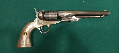 Este Colt 1860 es realmente muy atractivo. Según el numero de serie fabricado en 1870, seria interesante 01