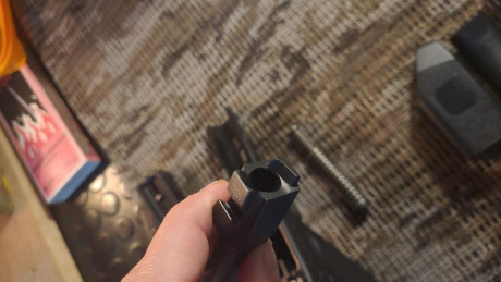 Glock 19 GEN 4

Muy muy cuidada. Con accesorios originales. 
Puede verse en Vigo. 

450€ portes incluídos. 00
