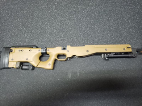 VENDIDO!!! chasis   Accuracy International Chassis System 2.0  plegable para rifle Remington 700 SA (acción 01