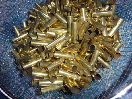 Buenas tardes.
Vendo 300 vainas del .357 marca Magtech (CBC) con 1 tiro, pasadas por Tumbler, conservando 00