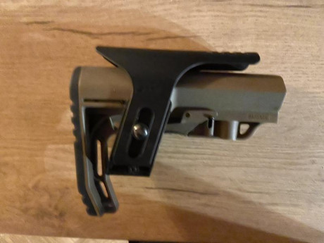 Culata BATTLELINK Minimalist Milspec 
Carrilera regulable 
En perfecto estado 
50€ 00