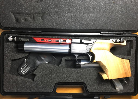 Se vende pistola del 4.5 mm, marca pardini K12 - con talla S - esta como nueva, se compro al proveedor 01