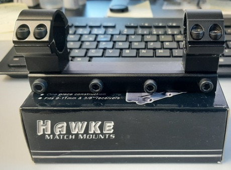 Montura para miras telescópicas de mono pieza, de la conocida marca inglesa Hawke, sumamente robusta, 01