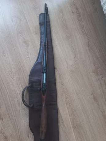 Buenas se vende Bergara b14 timber zurdo calibre 300wm , el rifle ha tirado 5 tiros y salido 2 veces , 21