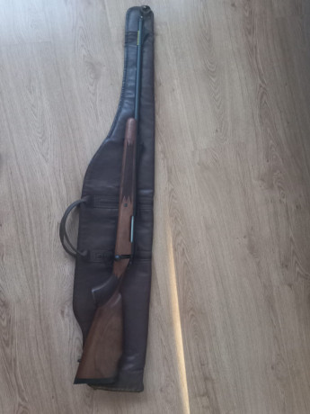 Buenas se vende Bergara b14 timber zurdo calibre 300wm , el rifle ha tirado 5 tiros y salido 2 veces , 20
