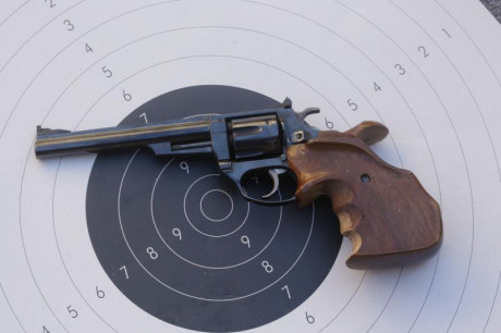 Vendo revolver mod. astra cadix de 32 swl  en 6" con cacha anatómica en talla M, precisión espectacular, 01