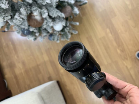 Vendo visor Sutter de 1.5-7x50 E , retícula iluminada y tubo de pulgada con anillas incluidas .
75 euros 10