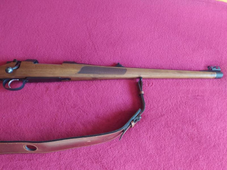 Un compañero me pide que le ponga este anuncio: rifle Ceska CZ 557 Stutzen en venta. Calibre 30-06. No 01