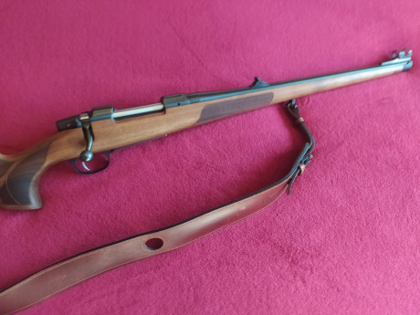 Un compañero me pide que le ponga este anuncio: rifle Ceska CZ 557 Stutzen en venta. Calibre 30-06. No 00