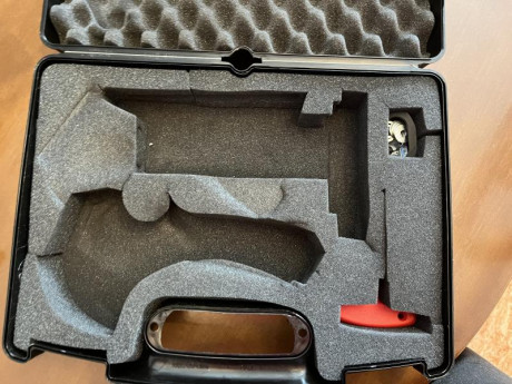 Vendo culata Goodshoot con 2 puños para zurdos . La compre hace poco de segunda mano para hacer unas pruebas 20