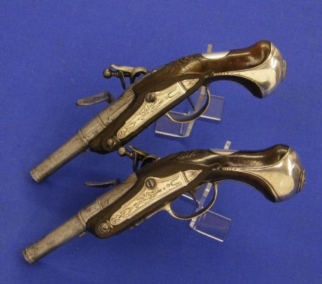 Voy a colocar unas fotos de un arma larga alemana de llave de mecha del siglo XVI. 02