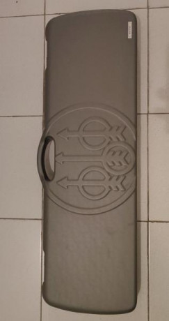 Buenas;
Pongo a la venta Escopeta Superpuesta BERETTA 692 SPORTING B-FAST, con las siguiente características;
Cañón 00