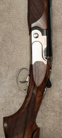 Buenas;
Pongo a la venta Escopeta Superpuesta BERETTA 692 SPORTING B-FAST, con las siguiente características;
Cañón 11
