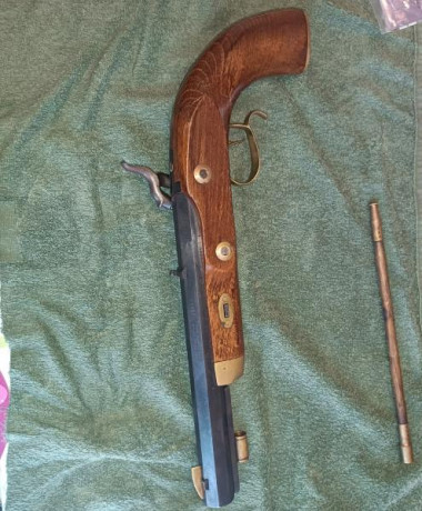 Cerrar.
Hola compañeros.
Pongo a la venta pistola percusión marca Dikar cal.50.
Nunca la he disparado.
La 00