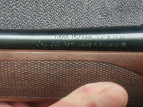 Vendo rifle de cerrojo Tikka T3x Hunter en calibre 222rem. Cañón 57 cm. Cargador 4 cartuchos. Con disparador 11